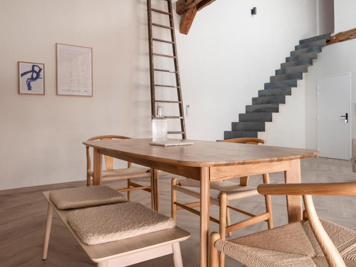 דירות קסטרה Le Nid Bleu Duplex En Plein Centre מראה חיצוני תמונה