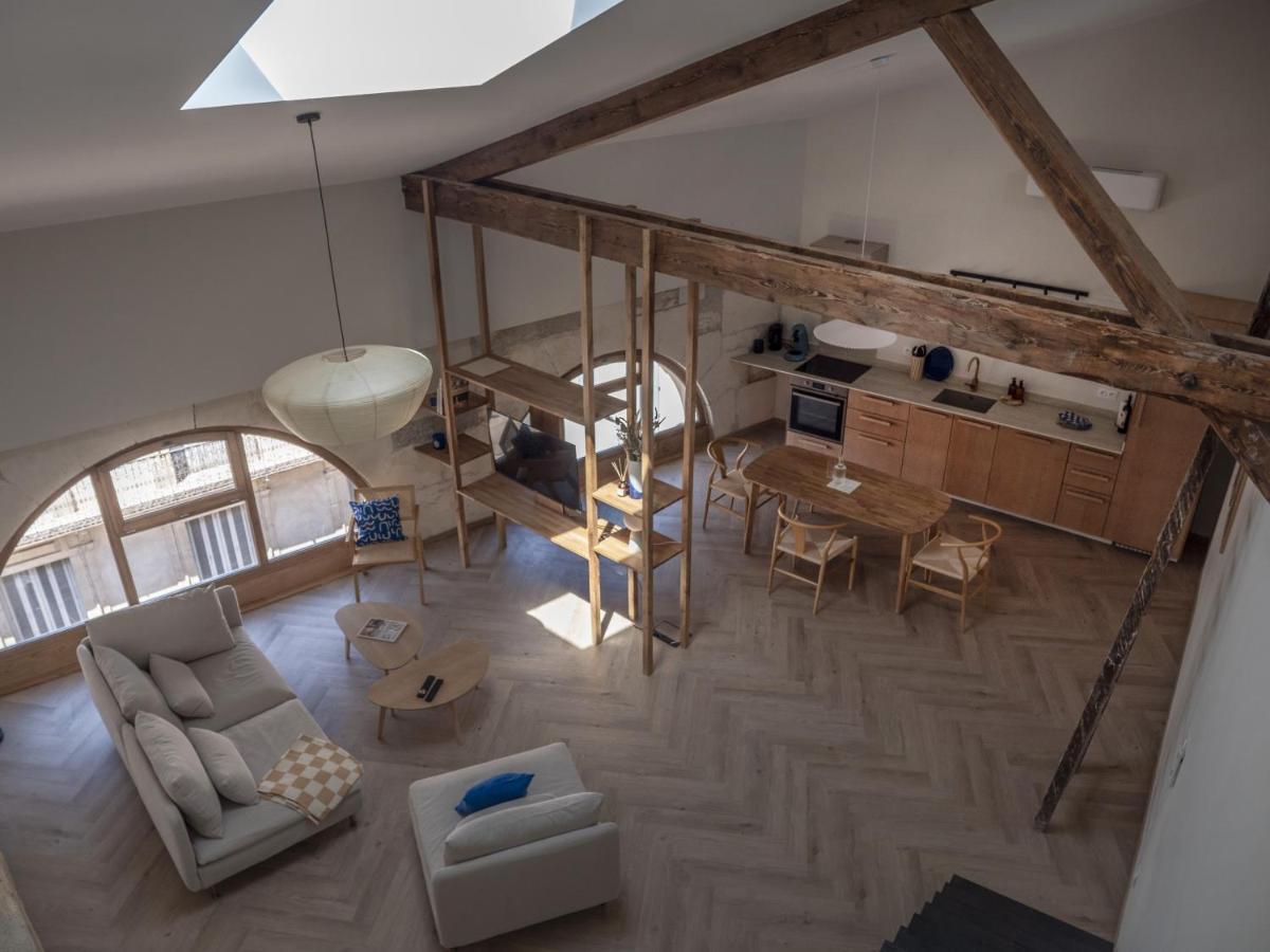 דירות קסטרה Le Nid Bleu Duplex En Plein Centre מראה חיצוני תמונה